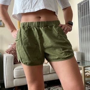 Army green Madewell shorts
